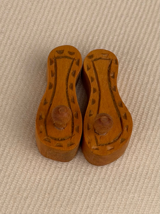 Deity Shoes Wooden